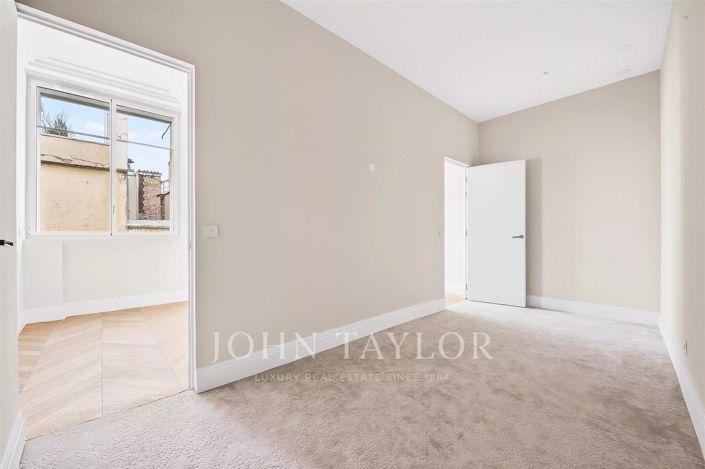 Image No.30-4 Bed Apartment for sale