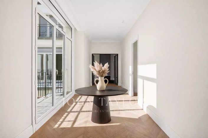 Image No.8-4 Bed Apartment for sale