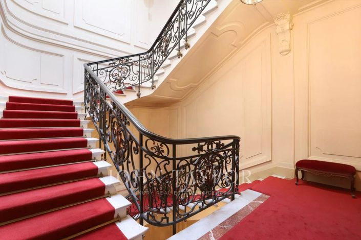 Image No.18-4 Bed Apartment for sale