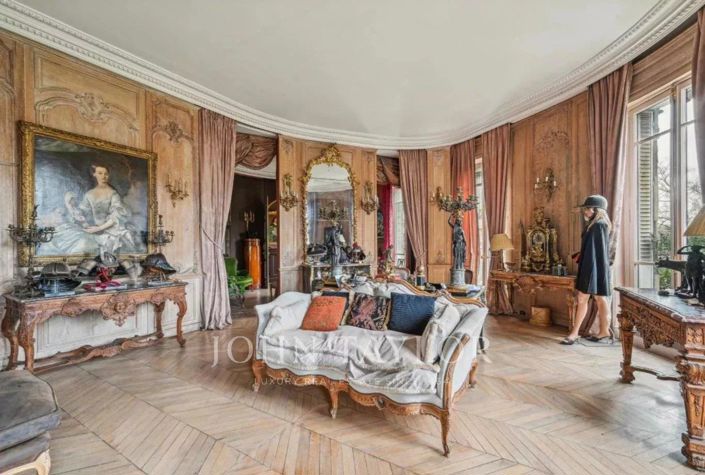 Image No.5-5 Bed Apartment for sale