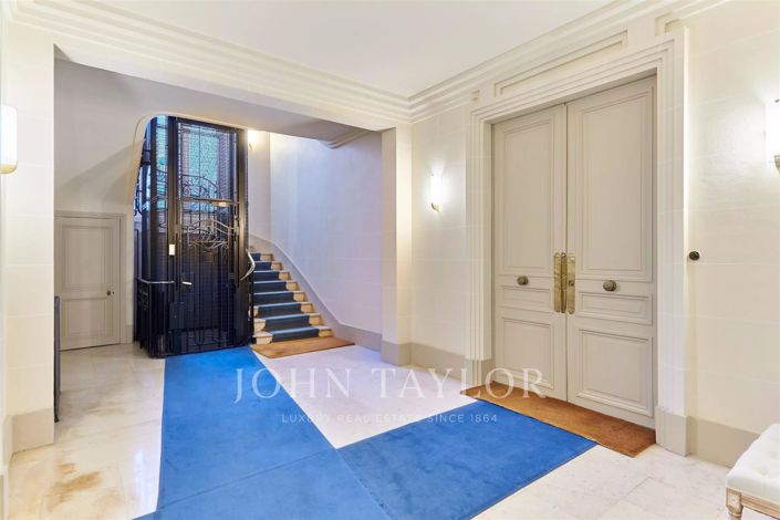 Image No.18-4 Bed Apartment for sale