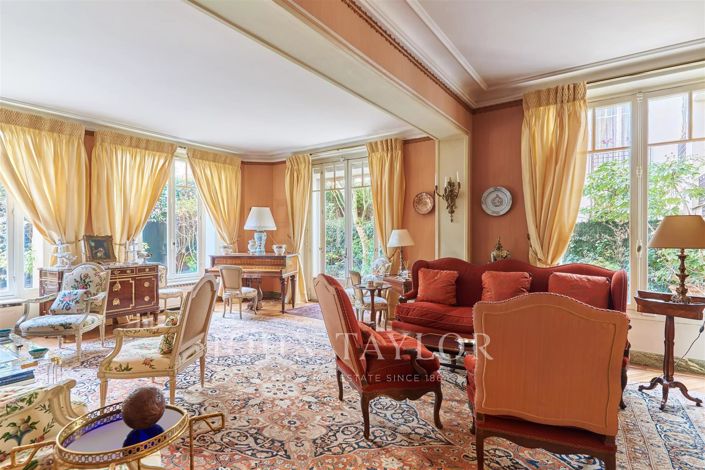 Image No.4-4 Bed Apartment for sale