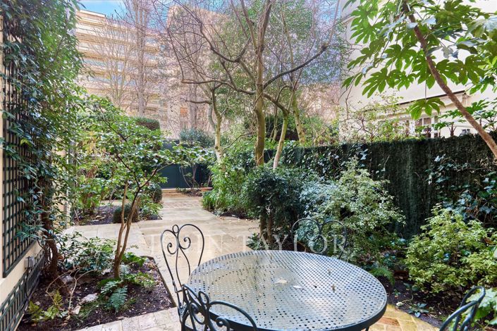 Image No.5-4 Bed Apartment for sale