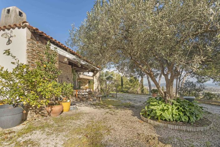 Image No.4-Maison de 4 chambres à vendre à Hyères