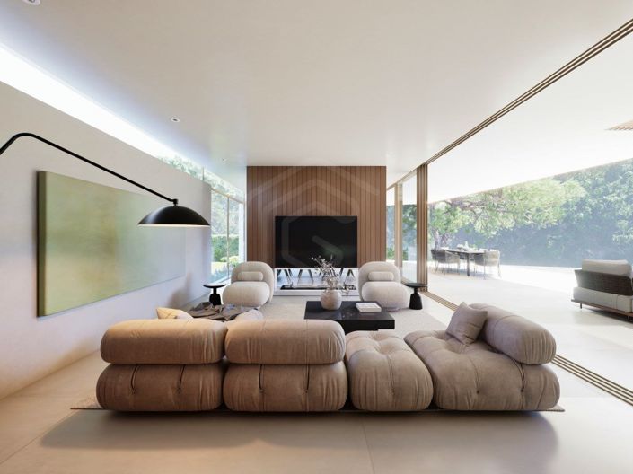 Image No.17-5 Bed House for sale