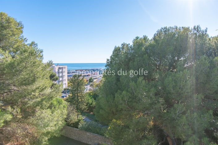 Image No.18-3 Bed Apartment for sale