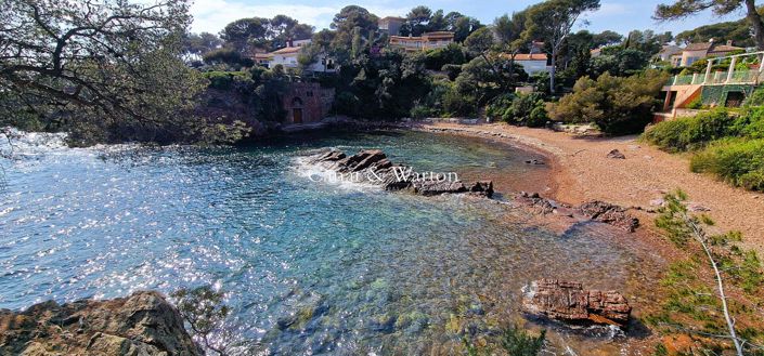 Image No.12-Propriété de 4 chambres à vendre à Saint-Raphael