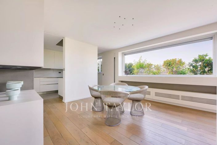 Image No.10-1 Bed Apartment for sale