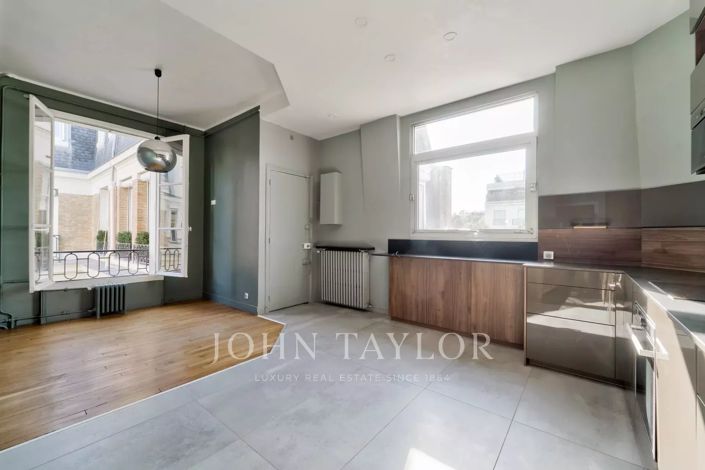 Image No.11-4 Bed Apartment for sale