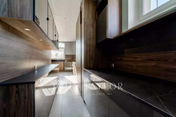 Image No.13-4 Bed Apartment for sale