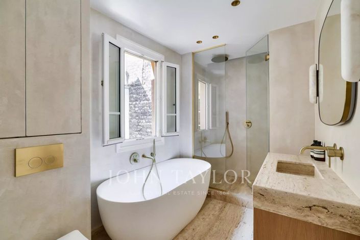 Image No.12-2 Bed Apartment for sale