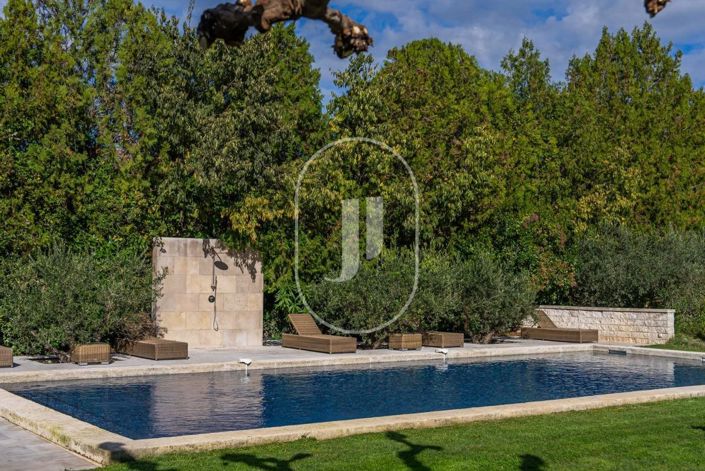 Image No.13-Maison de 10 chambres à vendre à Saint-Étienne-du-Grès