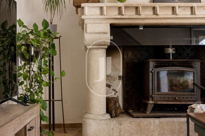 Image No.5-Maison de 9 chambres à vendre à Mouriès