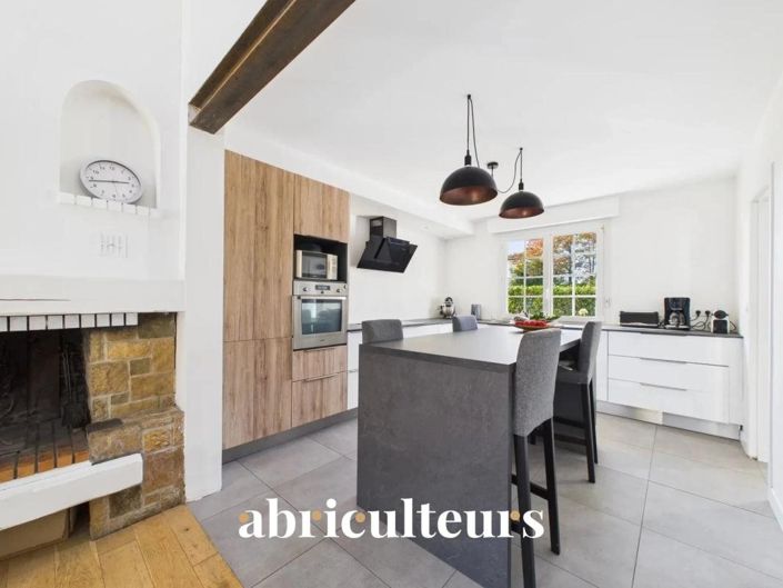 Image No.4-4 Bed House for sale