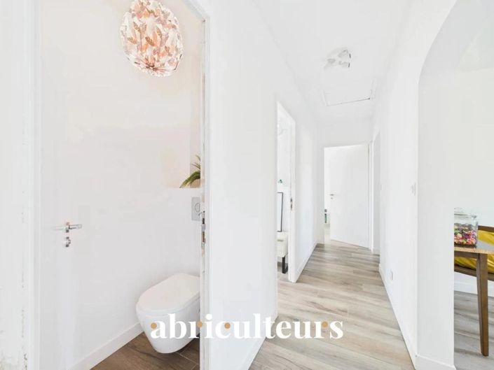 Image No.9-4 Bed House for sale