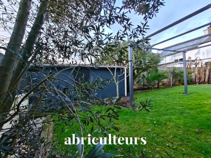 Image No.14-5 Bed House for sale