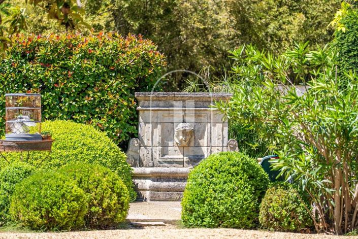 Image No.14-6 Bed House for sale