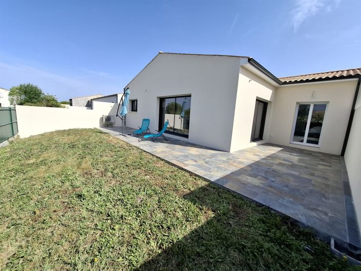 Image No.15-3 Bed House for sale