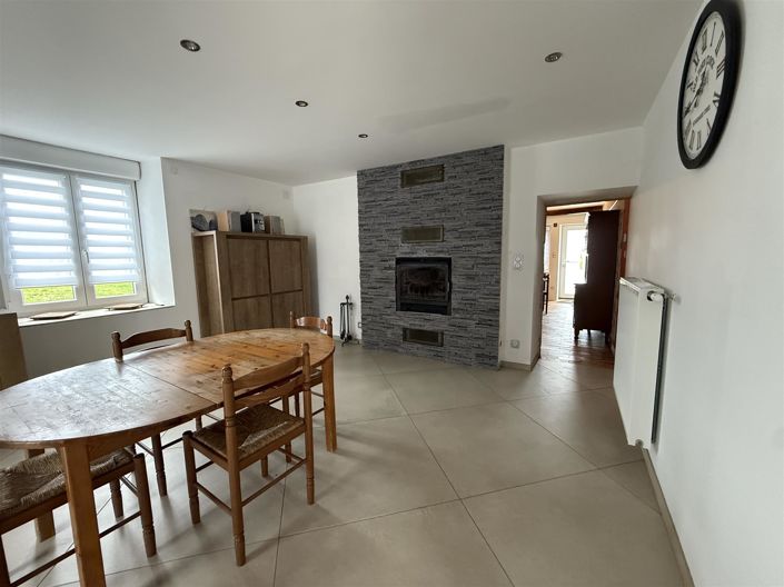 Image No.8-Maison de 5 chambres à vendre à Franche-Comté