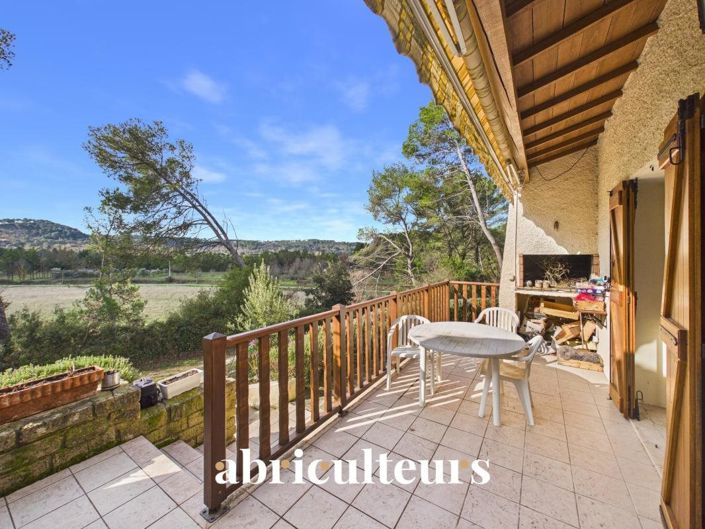 Image No.6-2 Bed House for sale