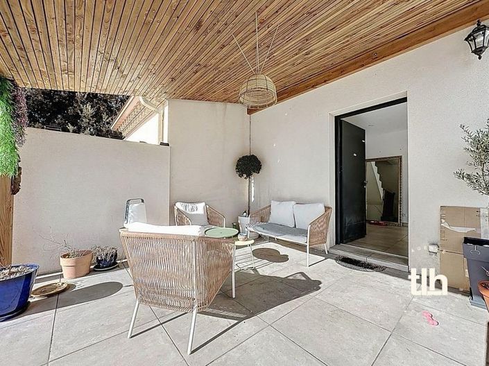 Image No.9-4 Bed House for sale