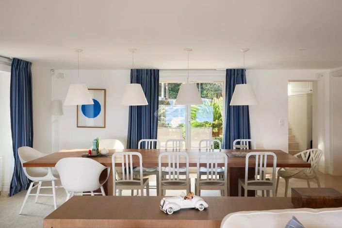 Image No.10-7 Bed House for sale