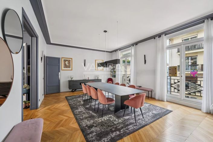 Image No.2-5 Bed Apartment for sale