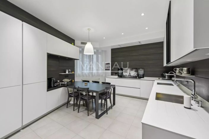 Image No.7-5 Bed Apartment for sale