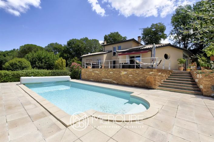 Image No.2-4 Bed House for sale