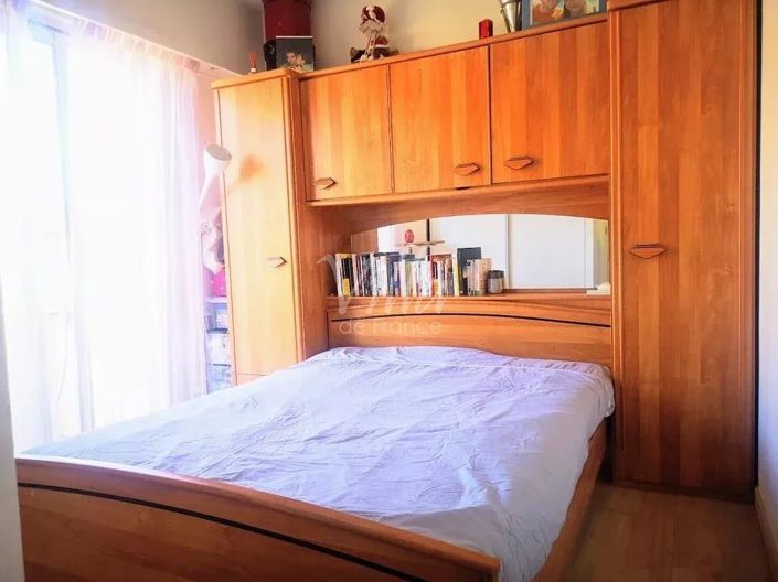 Image No.9-3 Bed Apartment for sale