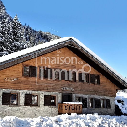 Image No.8-5 Bed House for sale