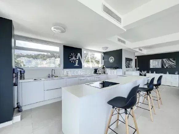 Image No.5-3 Bed Apartment for sale