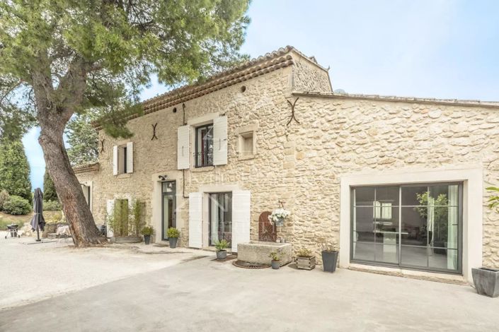 Image No.3-6 Bed House for sale