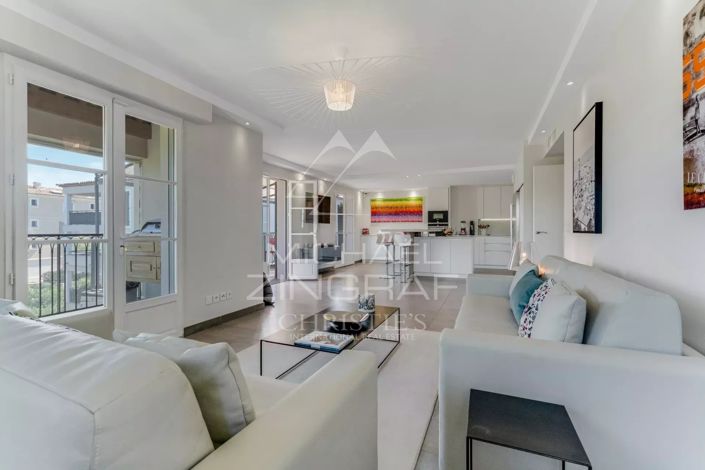 Image No.2-Appartement de 3 chambres à vendre à Saint-Tropez