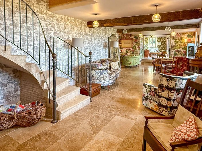 Image No.3-3 Bed House for sale