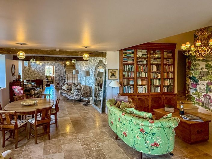 Image No.4-3 Bed House for sale