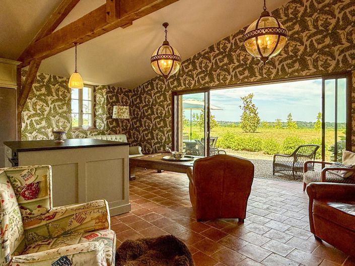 Image No.8-3 Bed House for sale