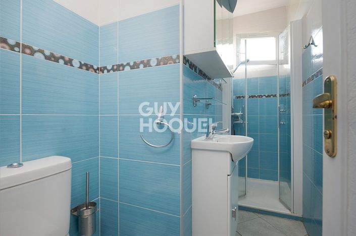 Image No.12-4 Bed House for sale