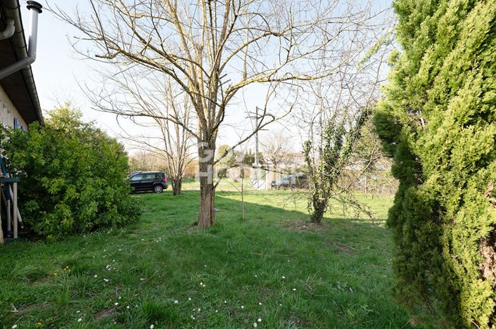 Image No.16-4 Bed House for sale