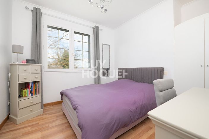 Image No.9-4 Bed House for sale