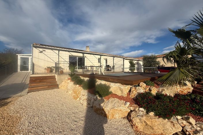 Image No.20-3 Bed House for sale