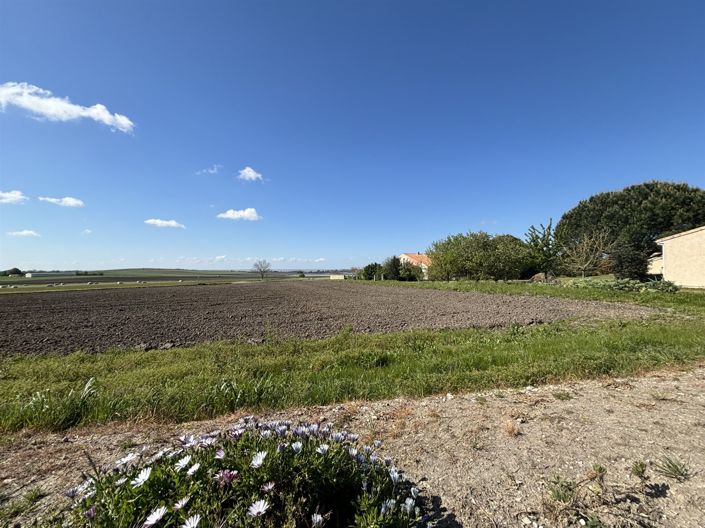 Image No.42-5 Bed House for sale