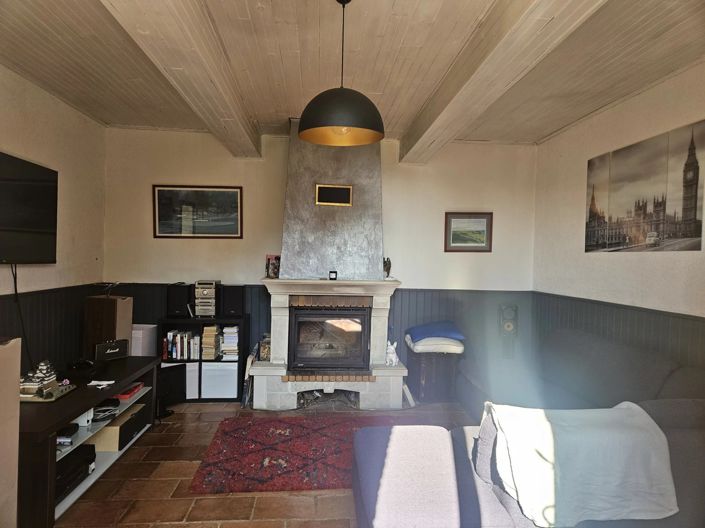 Image No.5-5 Bed House for sale