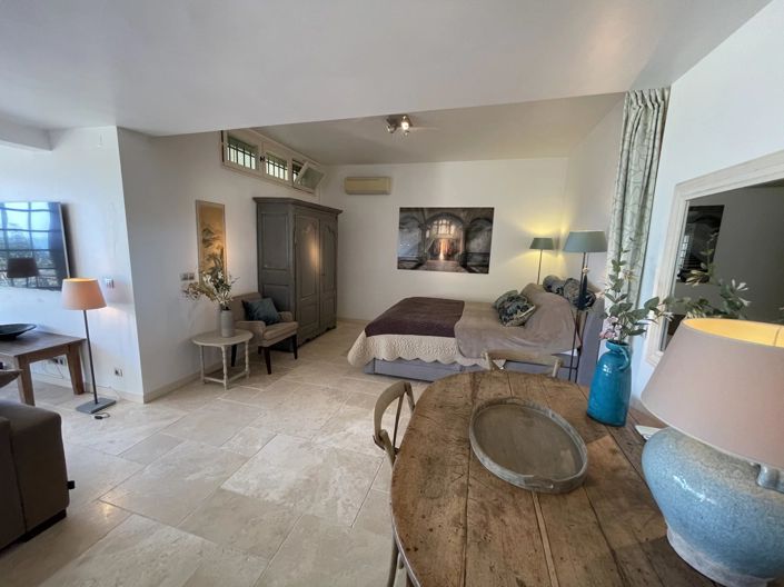 Image No.25-2 Bed Apartment for sale