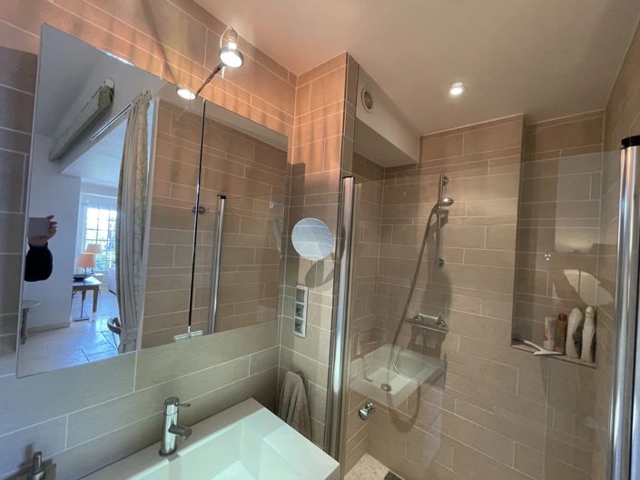 Image No.27-2 Bed Apartment for sale