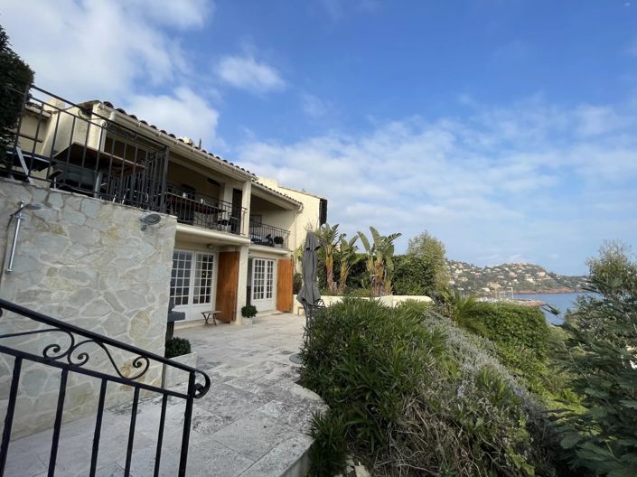 Image No.28-2 Bed Apartment for sale