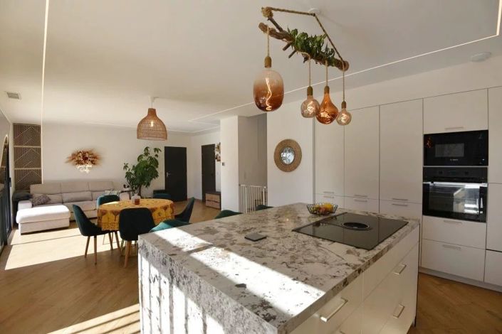 Image No.5-3 Bed House for sale