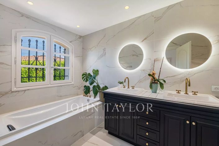 Image No.18-Maison de 5 chambres à vendre à Valbonne