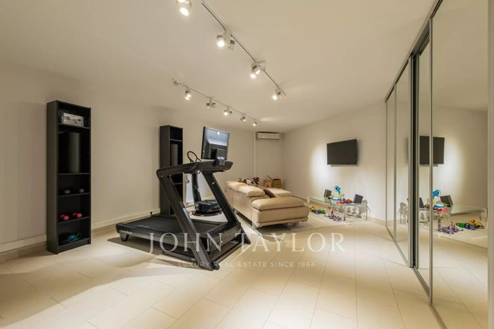 Image No.19-Maison de 5 chambres à vendre à Valbonne