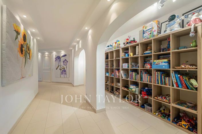 Image No.21-Maison de 5 chambres à vendre à Valbonne